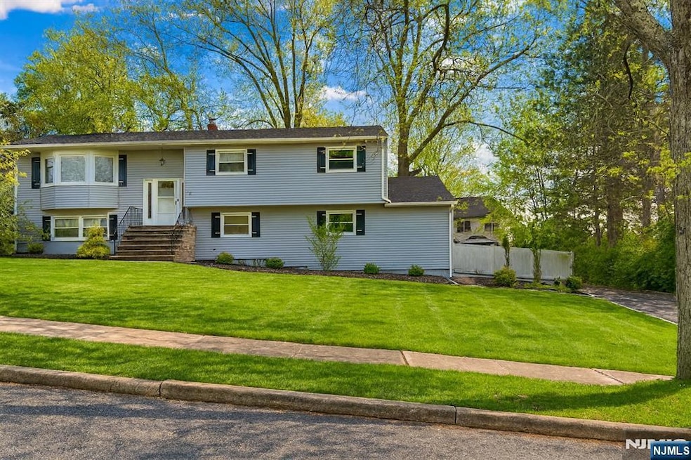 For Rent $5,400/month • Co-Listing Agent