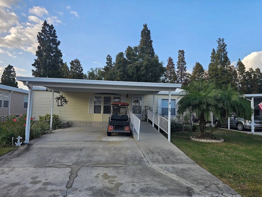 74 Lake Pointe Dr, Mulberry, FL 33860 - photo 1