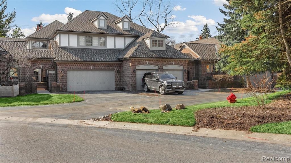 047-4036-cranbrook-court-bloomfield-township-mi-48