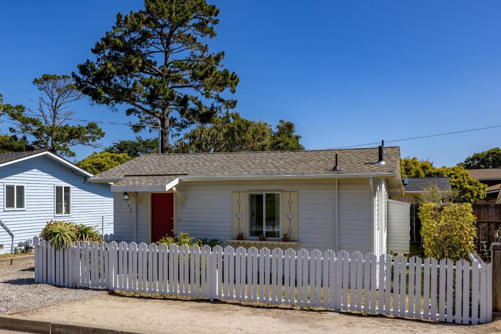 Sold $695,000 • Co-Listing Agent