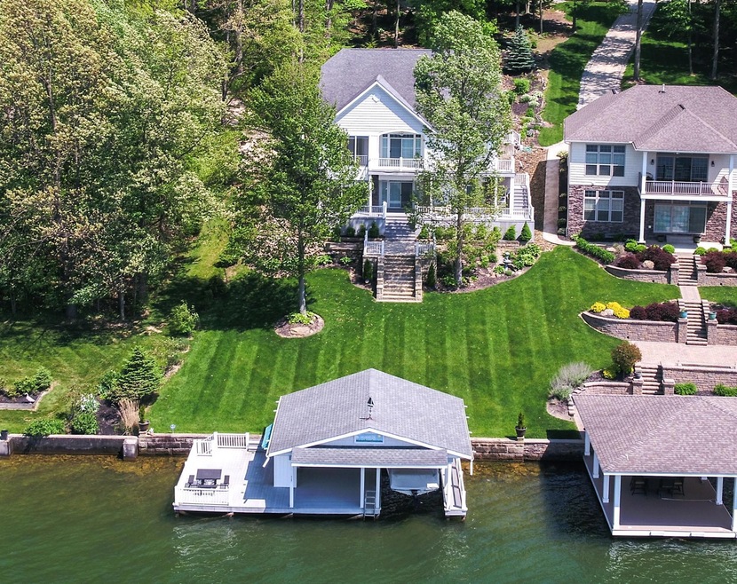 879 Kingsway Cir, Howard, OH 43028 - photo 1