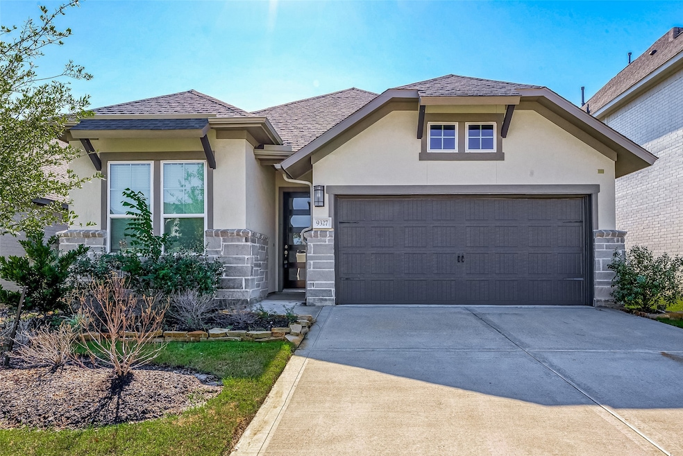 9327 Galloway Woods Trail, Tomball, TX 77375 - photo 1