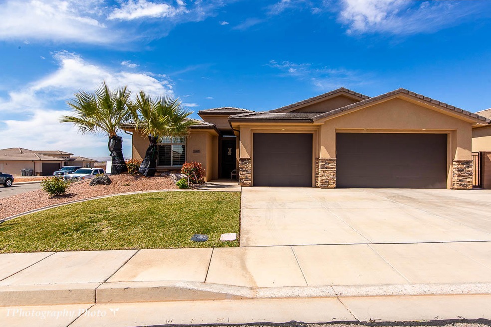 1067 N Lesa Lane-2