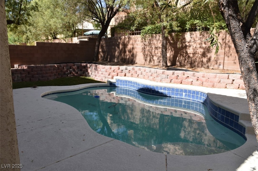 10733 Moroccan Ct, Las Vegas, NV 89141 - photo 1