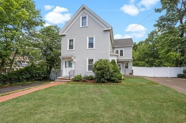 146 Pond St unit 1, South Weymouth, MA 02190 - photo 1