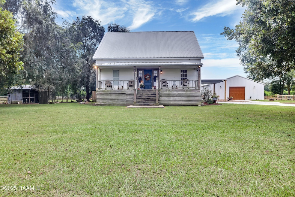 1098 Charles Marks Rd, Arnaudville, LA 70512 - photo 1