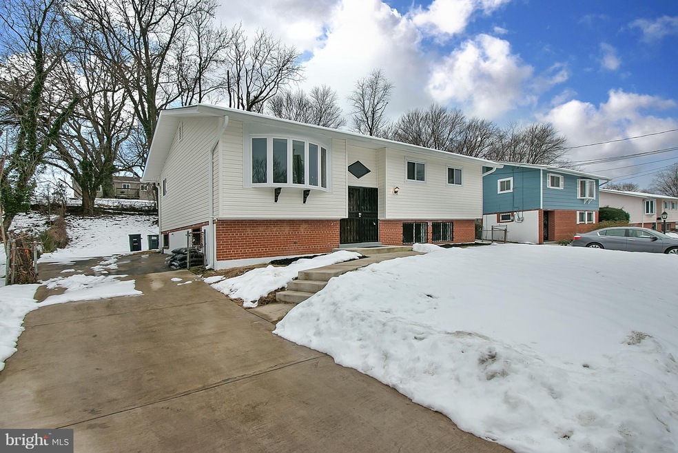 7009 Independence St, Capitol Heights, MD 20743 - photo 1