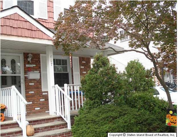 467 Leverett Ave, Staten Island, NY 10308 - photo 1