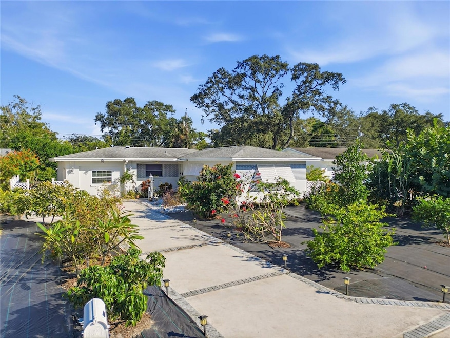 29747 70th St N, Clearwater, FL 33761 - photo 1