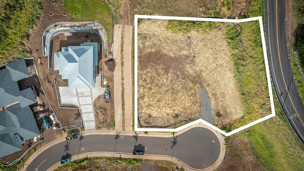 165 S Laikeha Place unit 3, Wailuku, HI 96793 - photo 1