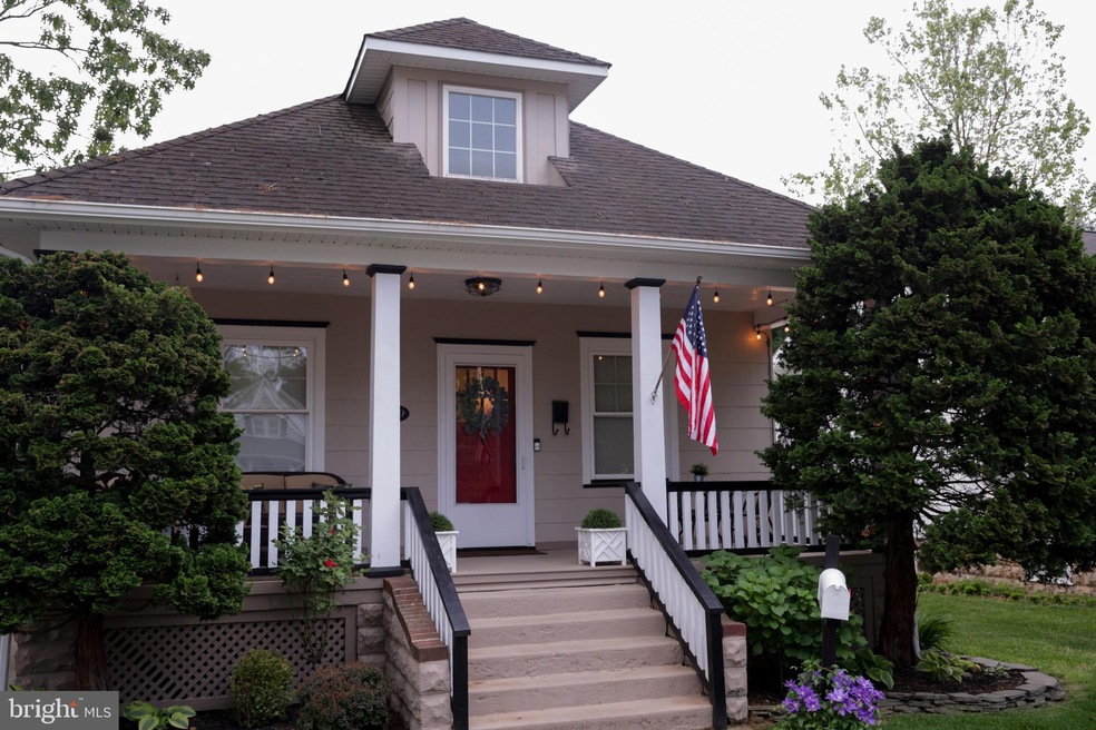 Sold $435,000 • Co-Listing Agent