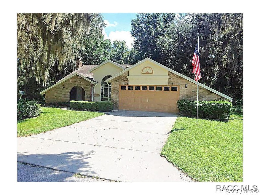 245 Canaday Drive, Inverness