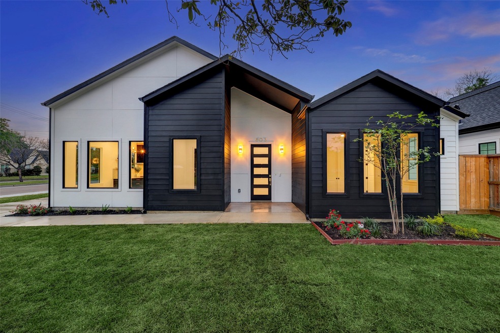 803 Milwaukee St, Houston, TX 77009 - photo 1