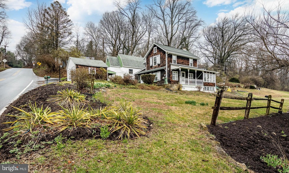 815 Skelp Level Rd, West Chester, PA 19380 - photo 1