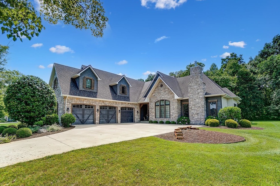 6032 Deer Hollow Rd, Auburn, IN 46706 - photo 1