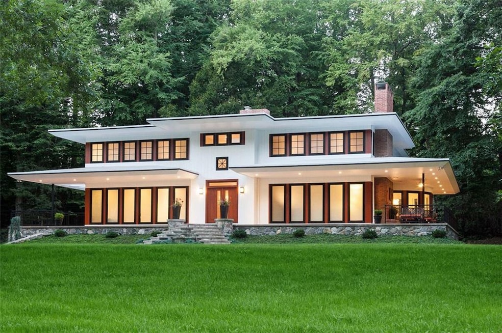 Front of House - 297 Old Norwalk Road