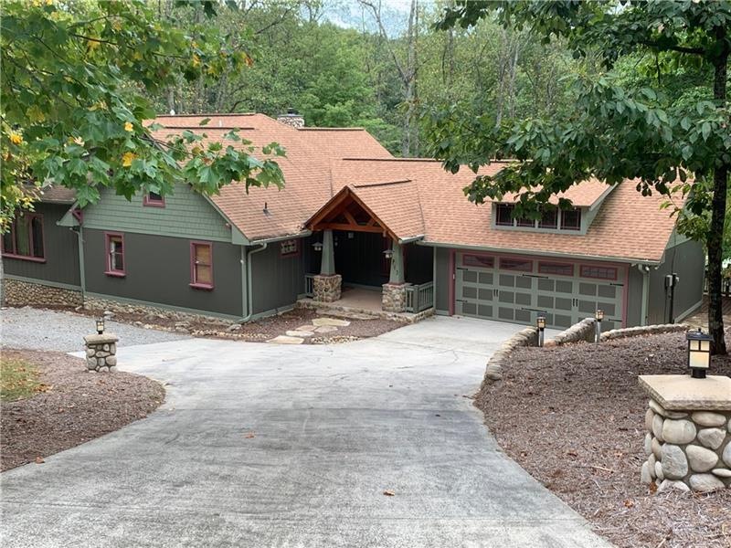 Great curb appeal, nestled in the mountains on the