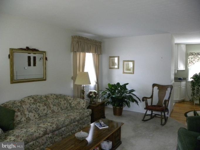 241 Cabbel Dr, Manassas Park, VA 20111 - photo 1