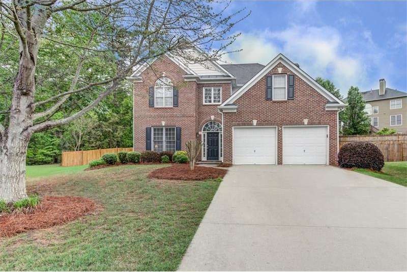 Wow! Beautiful traditional in popular Retreat at O