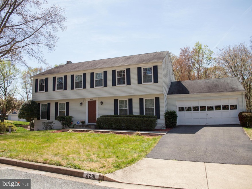 4291 Candlestick Ct, Dumfries, VA 22025 - photo 1