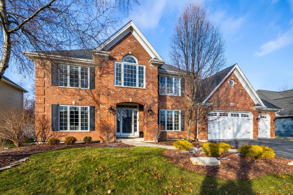 907 Rock Spring Rd, Naperville, IL 60565 - photo 1