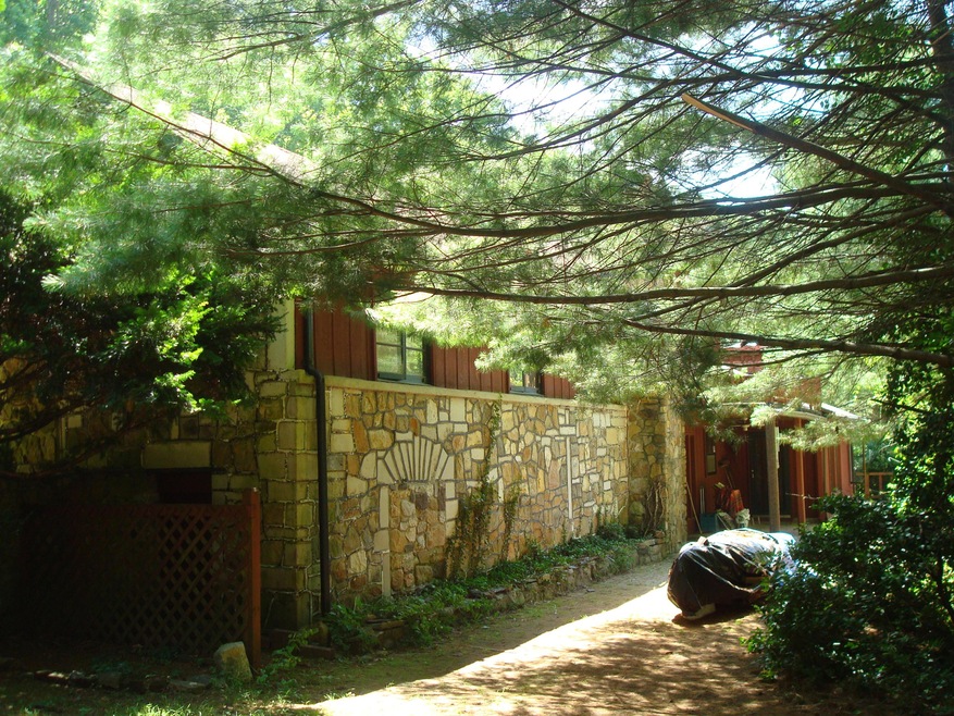 3906 Rutrough Rd 001
