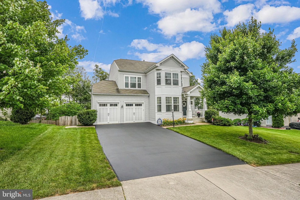 13009 Brierly Forest Ct, Manassas, VA 20112 - photo 1