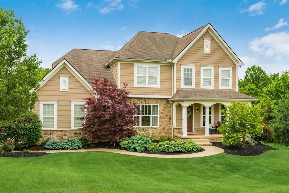 Sold $830,000 • Co-Listing Agent