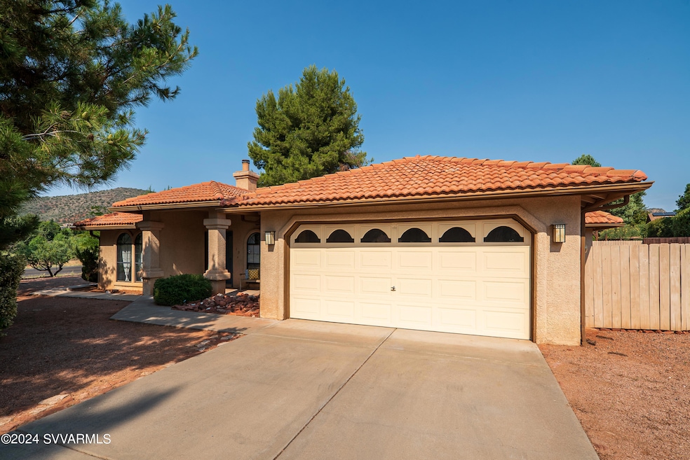 JL_15MoonsView-exteriors-01