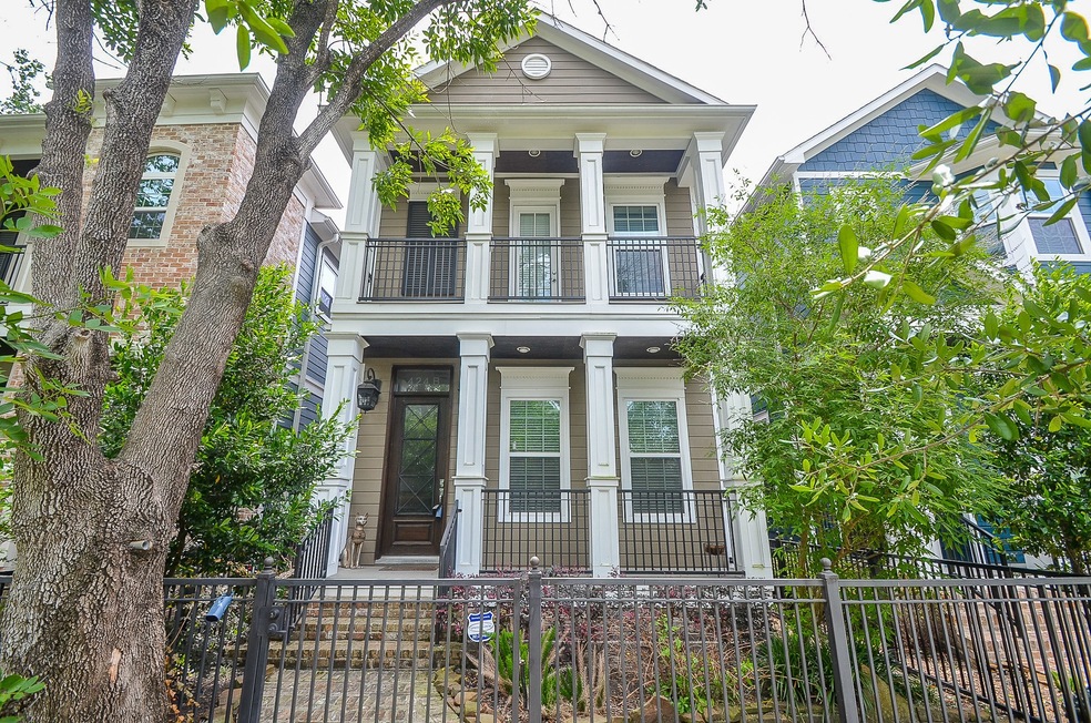 424 W 27th St unit B, Houston, TX 77008 - photo 1