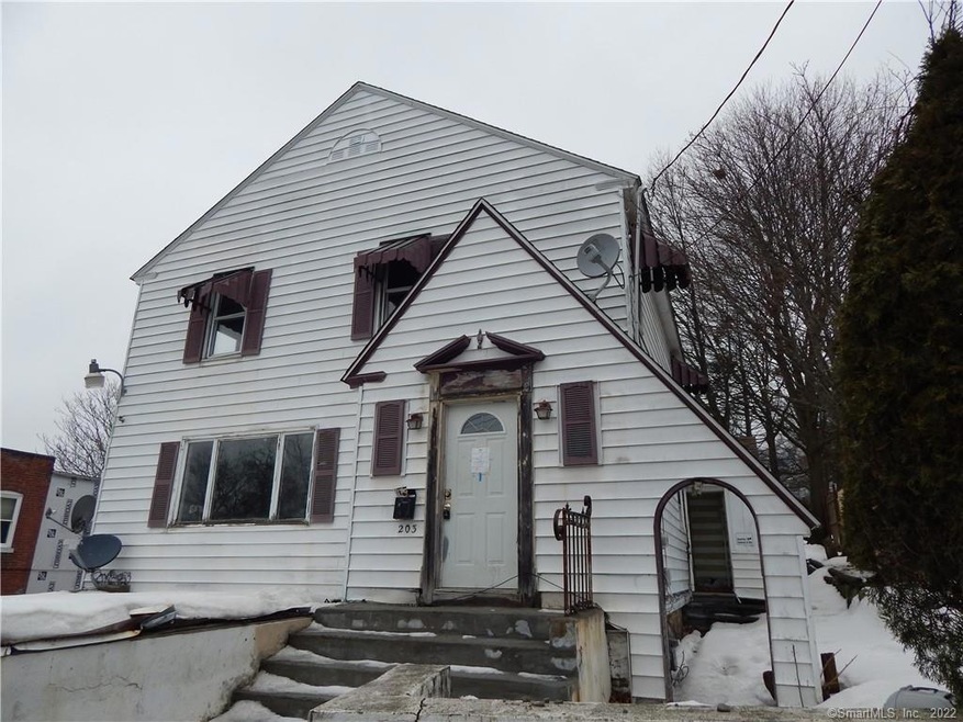 203 Division St, Waterbury, CT 06704 - photo 1