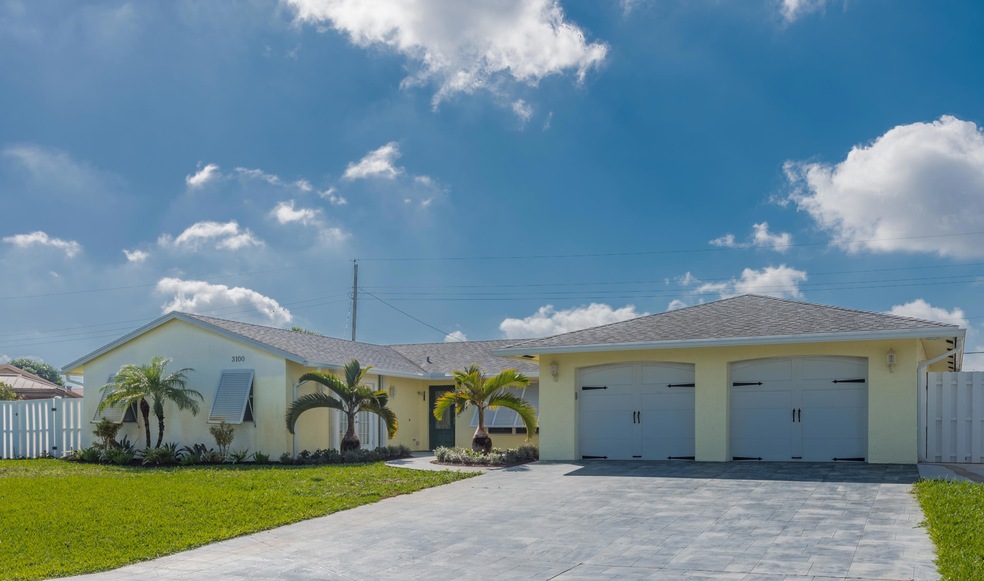 3100 Buccaneer Rd, Lake Worth, FL 33462 - photo 1