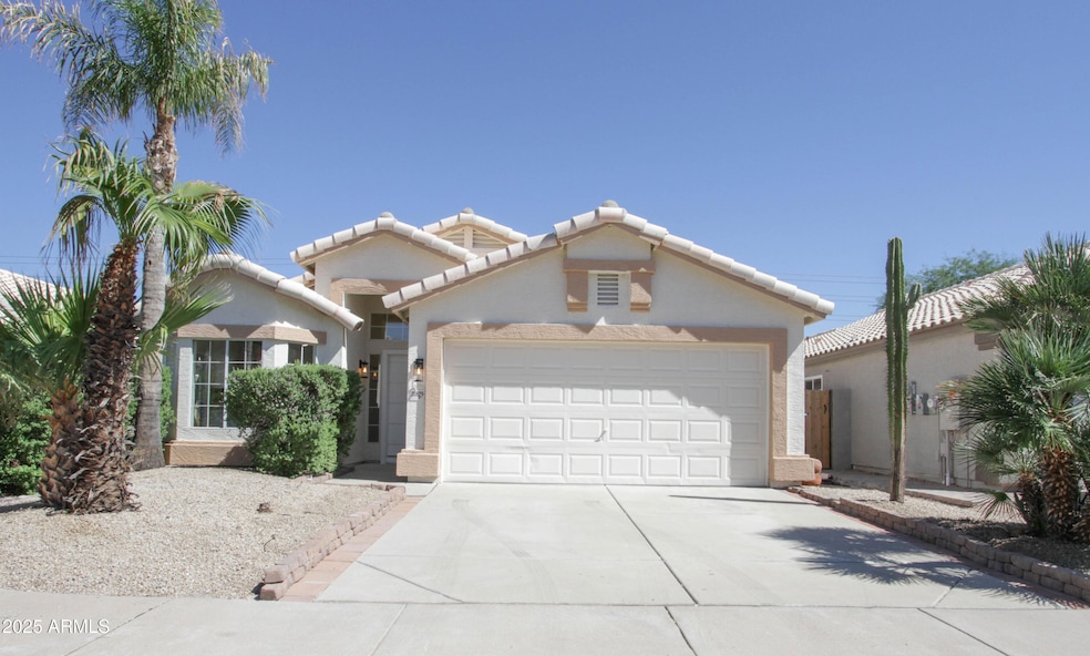 20829 N 23rd Place unit 1, Phoenix, AZ 85024 - photo 1