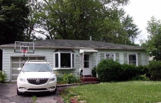 2829 Hillcrest