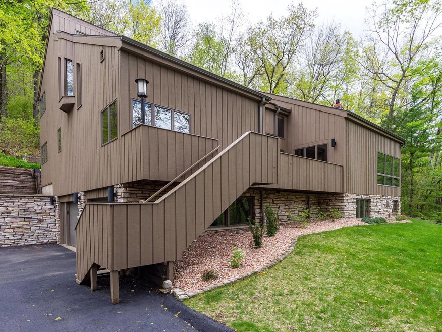 07_N2264PammelPassE_Exterior7_mls
