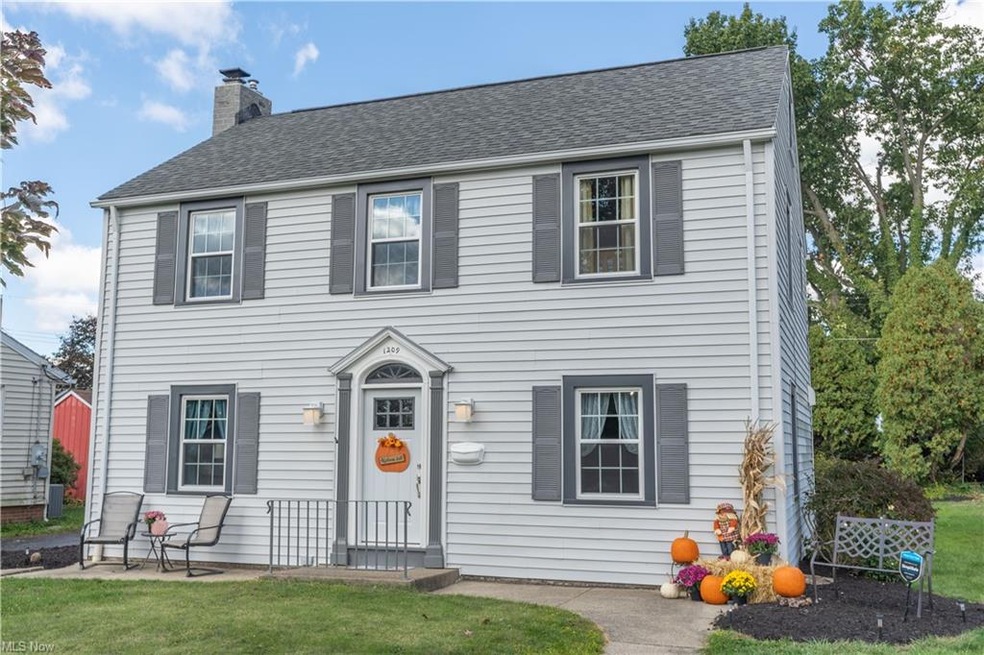 1209 24th St NE, Canton, OH 44714 - photo 1