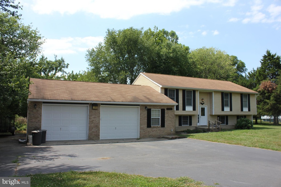 23205 Shady Mile Dr, California, MD 20619 - photo 1