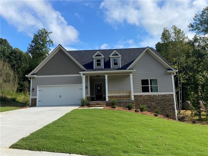 549 Lena Dr, Hoschton, GA 30548 - photo 1