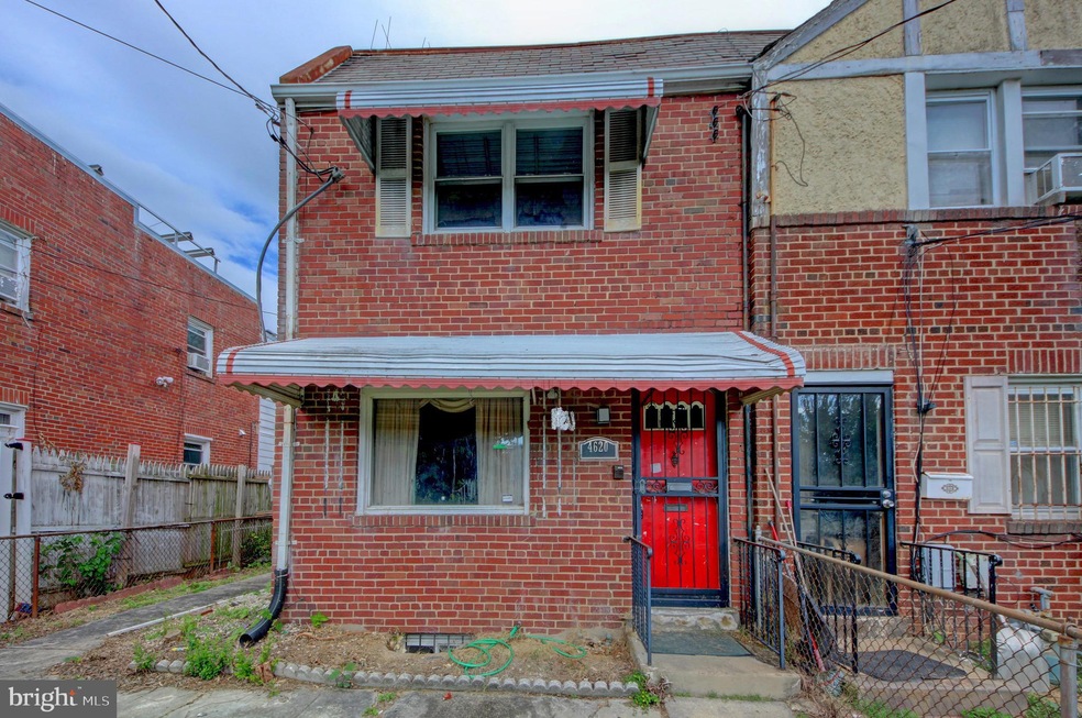 Under Contract $239,995 • Co-Listing Agent