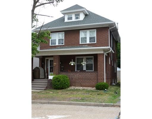 520 Spring St, Latrobe, PA 15650 - photo 1