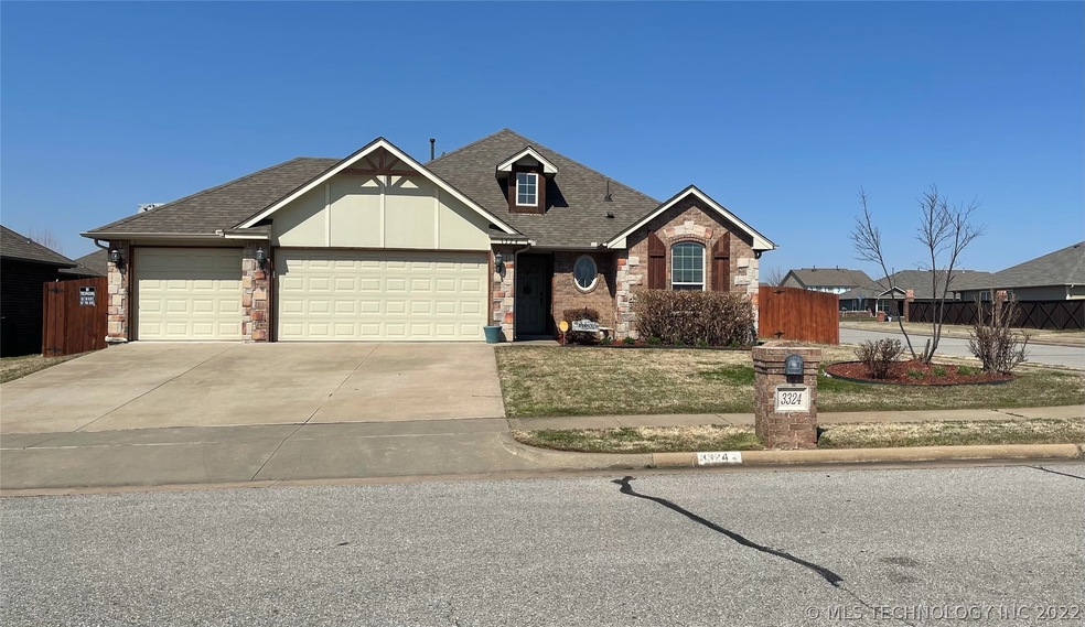 3324 E Emmitsburg Place, Broken Arrow, OK 74014 - photo 1