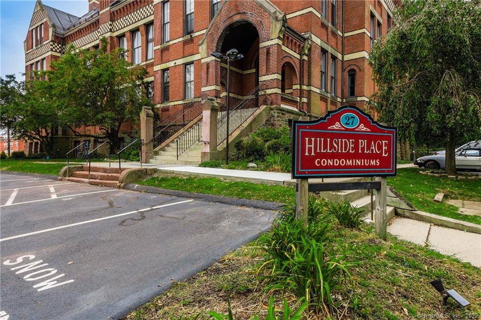 27 Hillside Place unit 19, New Britain, CT 06051 - photo 1