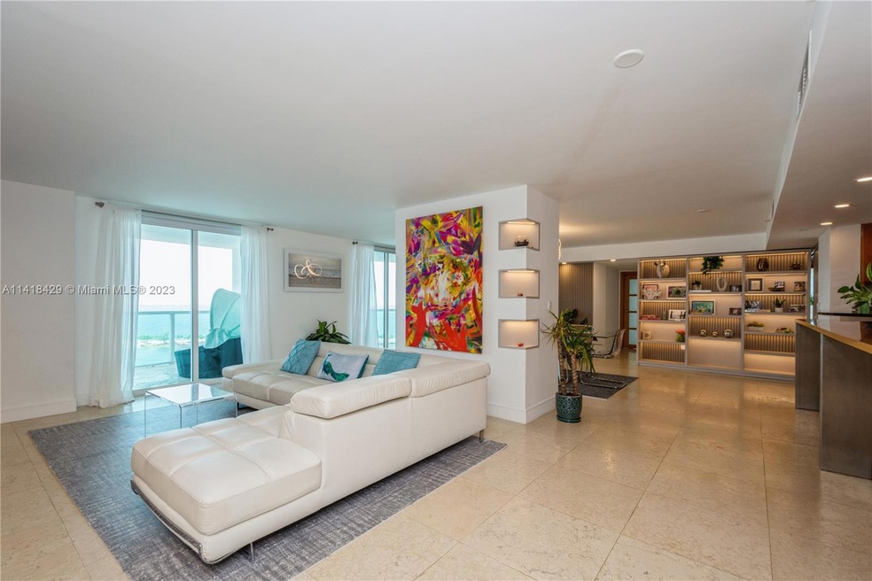 Sold $2,450,000 • Co-Listing Agent