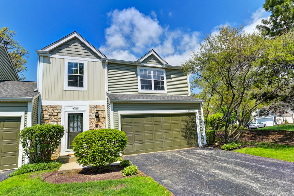 2001 Teton Pkwy, Algonquin, IL 60102 - photo 1