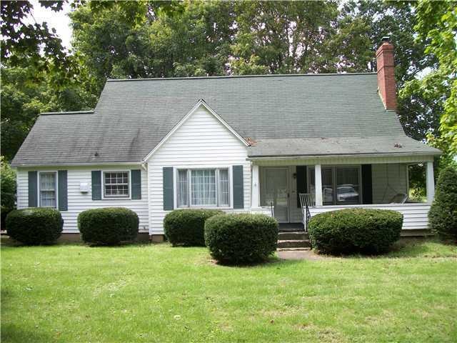 2275 N Court St, Circleville, OH 43113 - photo 1