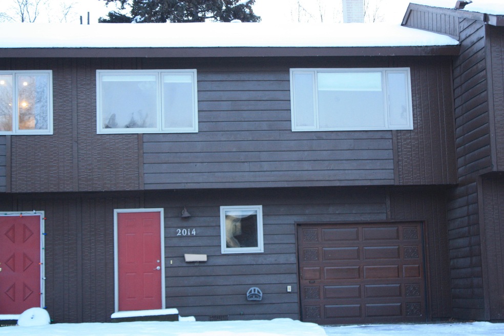 2014 Stonegate Cir