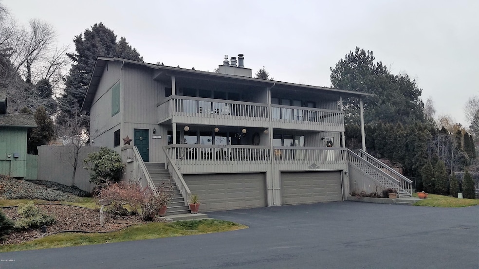 3 Burning Tree Drive