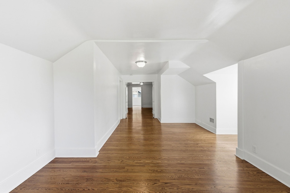 For Rent $1,700/month