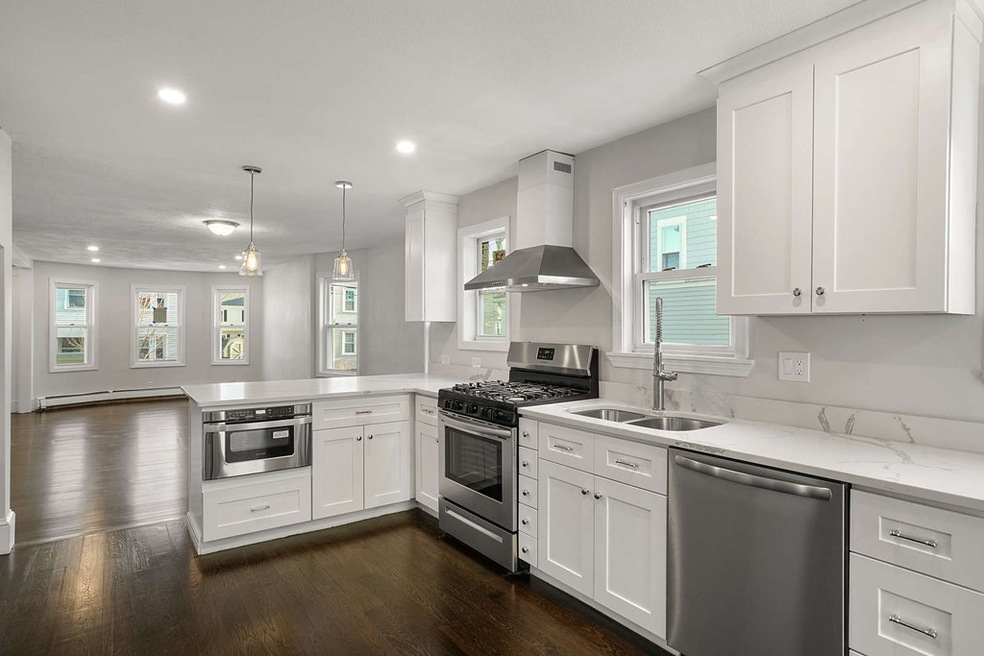 32 Amsden St unit 34, Arlington, MA 02474 - photo 1