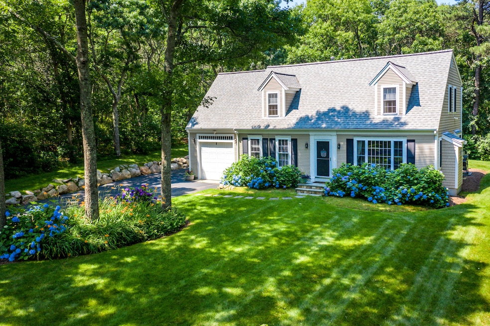 7 Minton Ln, West Barnstable, MA 02668 - photo 1